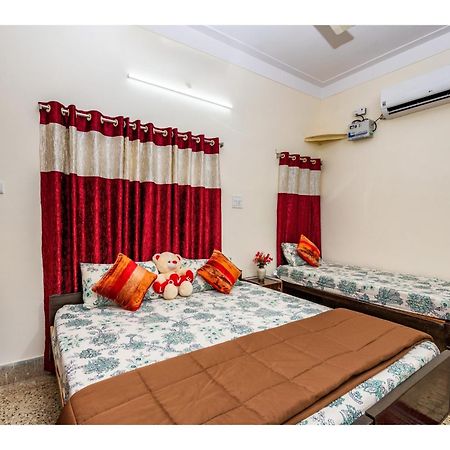 Jaiswal Homestay Джабалпур Экстерьер фото